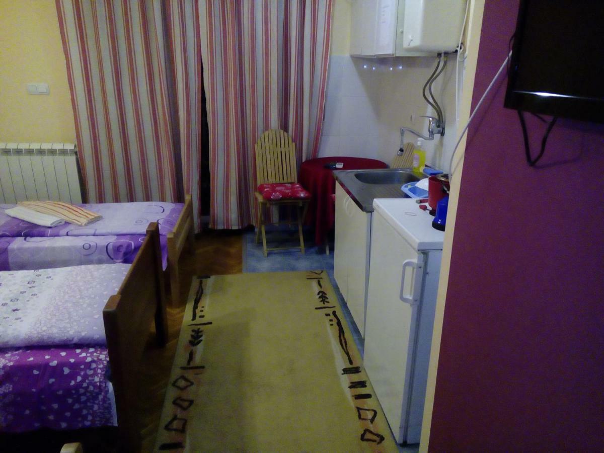 בלגרד Guest House Mirijevski Konak מראה חיצוני תמונה