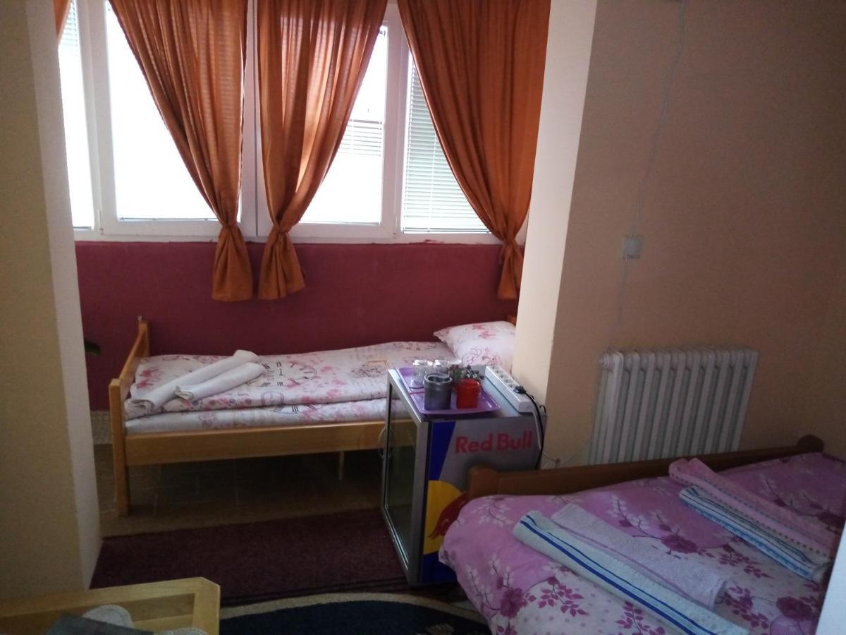 בלגרד Guest House Mirijevski Konak מראה חיצוני תמונה